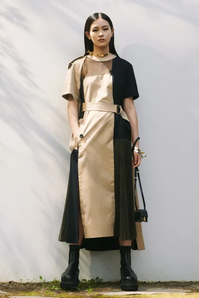Look 13
